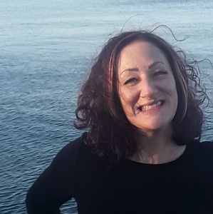 Meet your Posher, Ellen